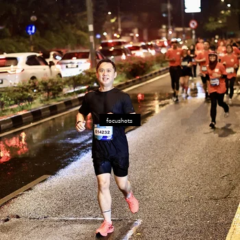 Runner Photo 7682386