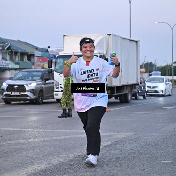 Runner Photo 7682401