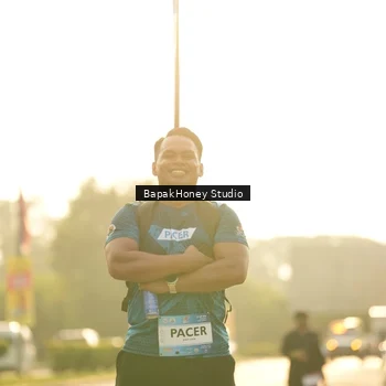 Runner Photo 7682406