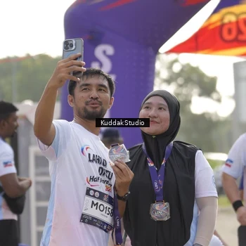 Runner Photo 7682412
