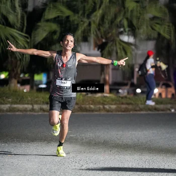 Runner Photo 7682413