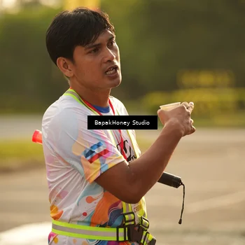 Runner Photo 7682415