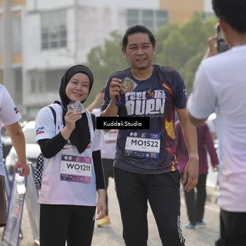 Runner Photo 7682426