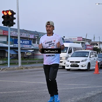 Runner Photo 7682439