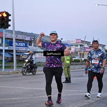 Runner Photo 7682442