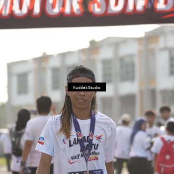 Runner Photo 7682443