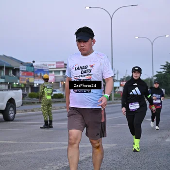 Runner Photo 7682460