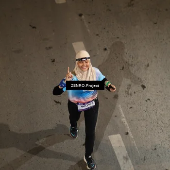 Runner Photo 7682461