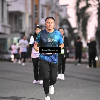 Runner Photo 7682479