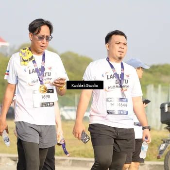Runner Photo 7682502