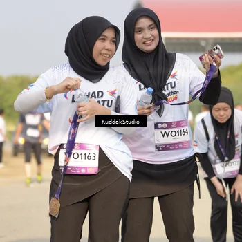Runner Photo 7682512