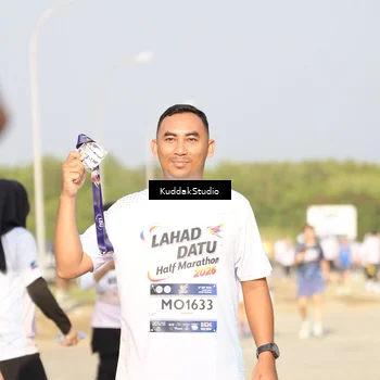 Runner Photo 7682530