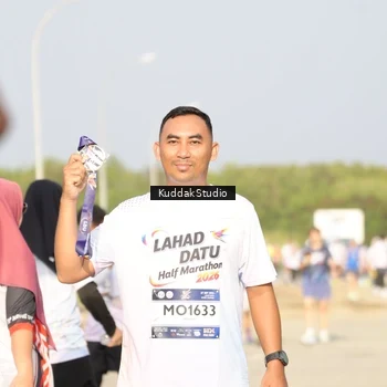 Runner Photo 7682533