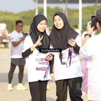 Runner Photo 7682550