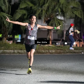 Runner Photo 7682563