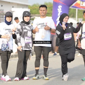 Runner Photo 7682570
