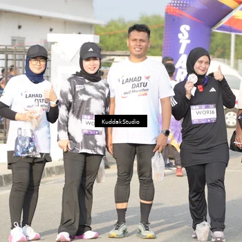 Runner Photo 7682572
