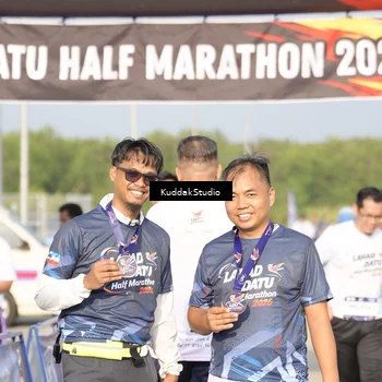 Runner Photo 7682575