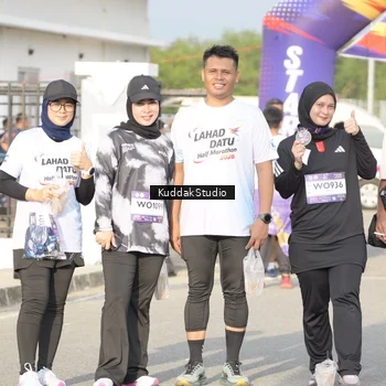 Runner Photo 7682577