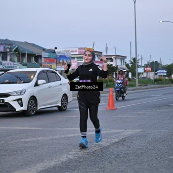Runner Photo 7682582