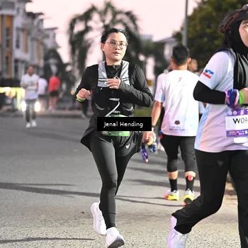 Runner Photo 7682583