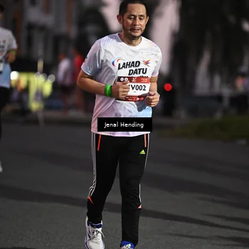 Runner Photo 7682597