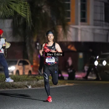 Runner Photo 7682603