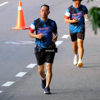 Runner Photo 7682619