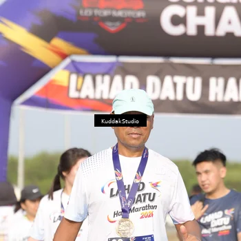 Runner Photo 7682620