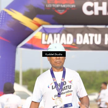 Runner Photo 7682623