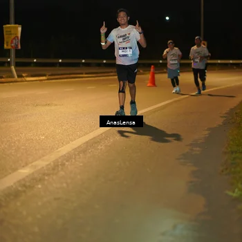 Runner Photo 7682653