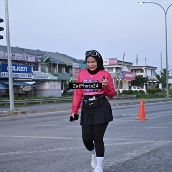 Runner Photo 7682667