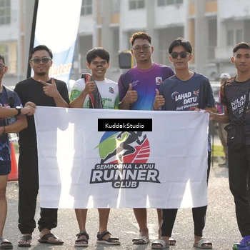 Runner Photo 7682699