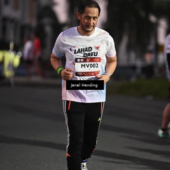 Runner Photo 7682706