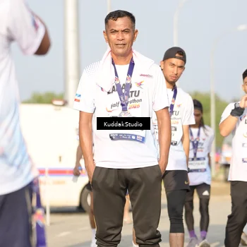 Runner Photo 7682708