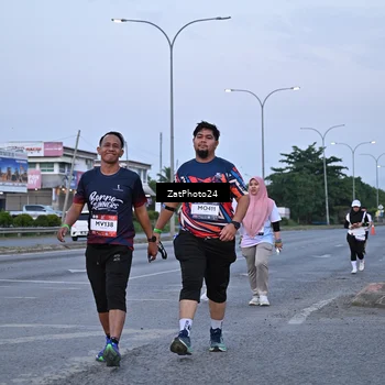 Runner Photo 7682718