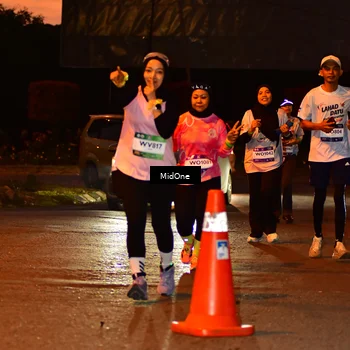 Runner Photo 7682723
