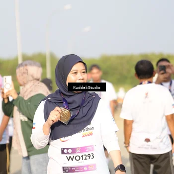 Runner Photo 7682729