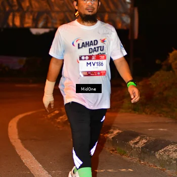 Runner Photo 7682792