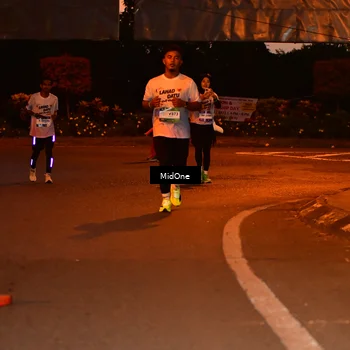 Runner Photo 7682806