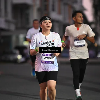 Runner Photo 7682807