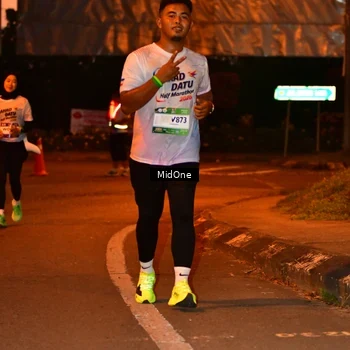 Runner Photo 7682835