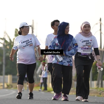 Runner Photo 7682837