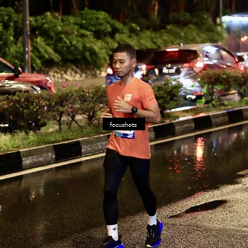 Runner Photo 7682853