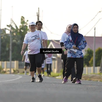 Runner Photo 7682857
