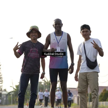 Runner Photo 7682860