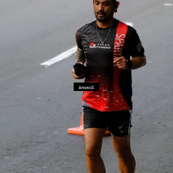 Runner Photo 7682869