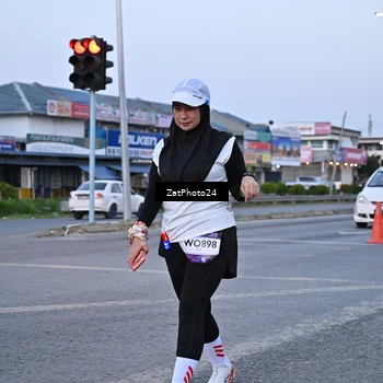 Runner Photo 7682888