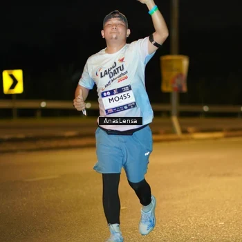 Runner Photo 7682898