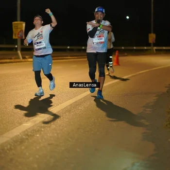Runner Photo 7682905